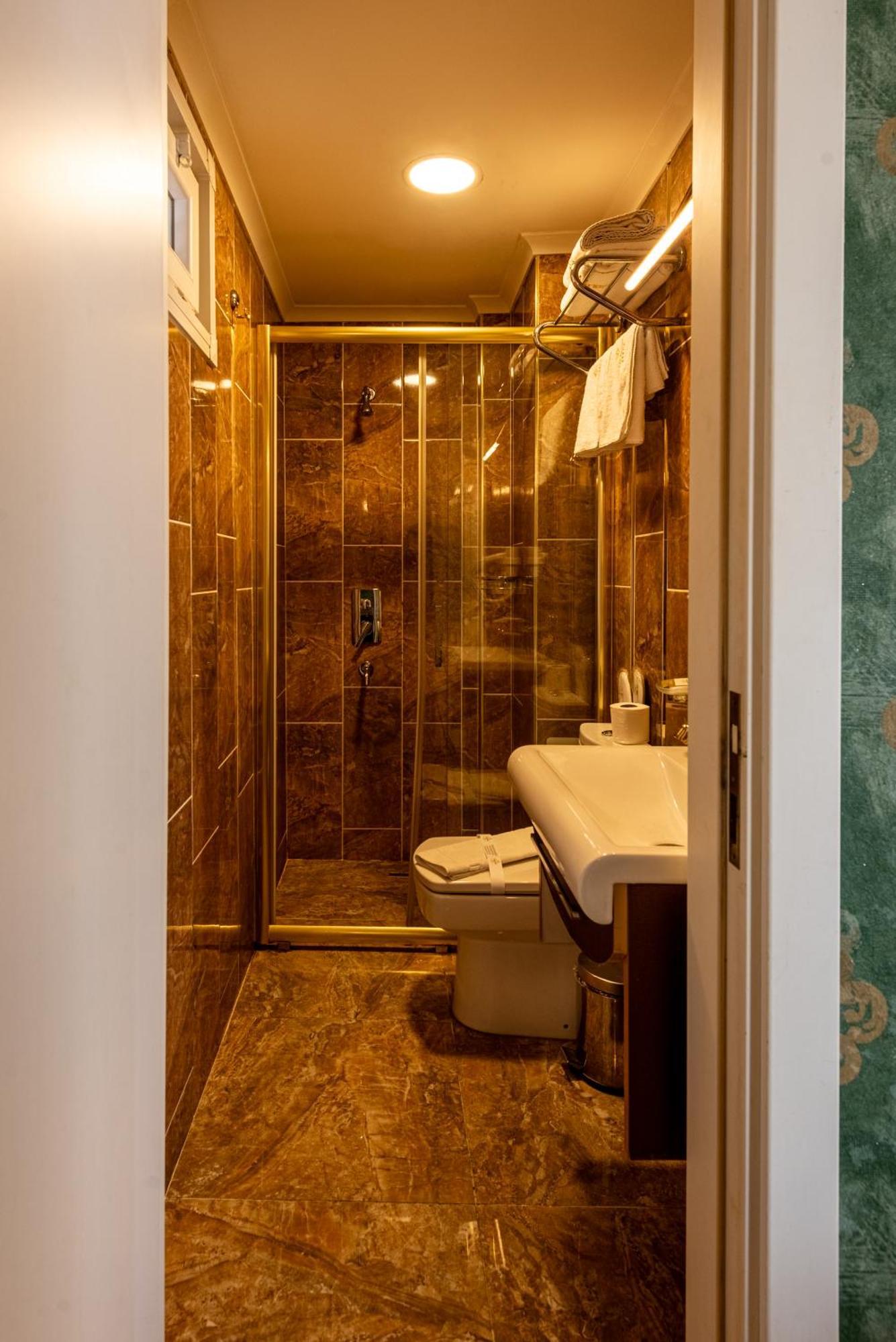 Golden Dream Otel Istanbul Bagian luar foto